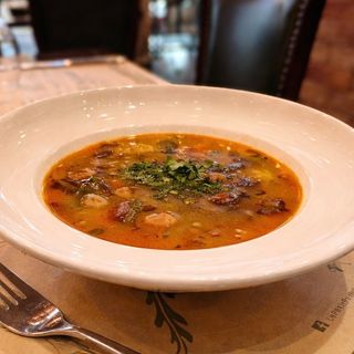 Супа от агнешко месо, дреболийки, ориз и пресни билки 300 гр.