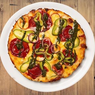 Пица със салам Чоризо 