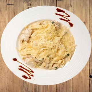 Талиатели с пиле и сметана (500г)