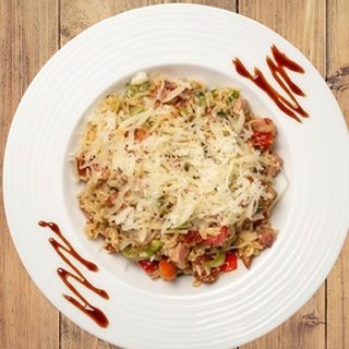 Ризото с бекон и сушени домати