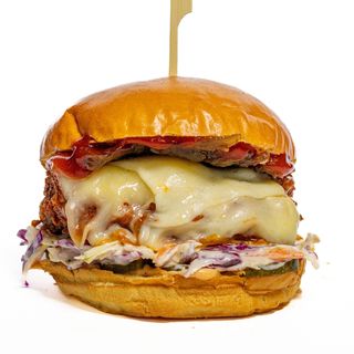 Бургер Pork vs. Beef (380г)