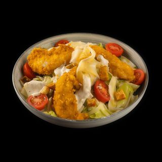 Салата цезар с хрупкаво пиле (330г)