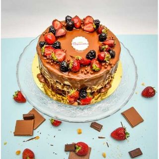 Торта Нутела с ягоди (125г)