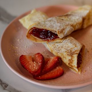 Палачинка с ягоди 30см.