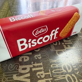 Шоколад и бисквити Lotus Biscoff