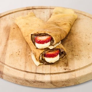 Шоколад, банан и ягоди (250гр)