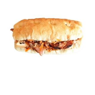 НОВО! Азиатски сандвич с пиле (265г)