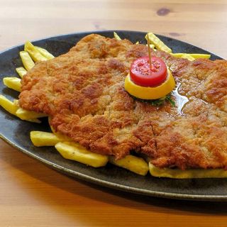 Пилешки шницел по виенски