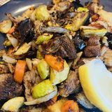 Свински хапки със зеленчуци (500г)