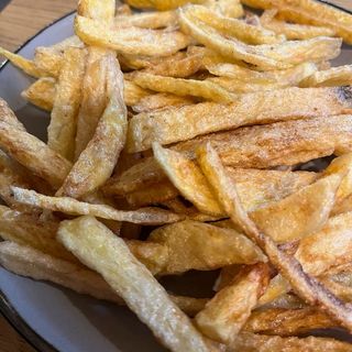 Пържени картофи пресни (300г)