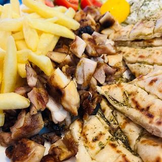 Пилешка гирос порция (500г)