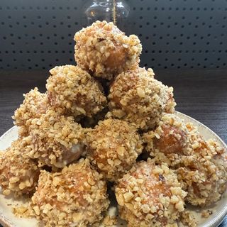 12 бухтички с бял шоколад и орехи