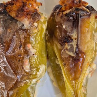 Пълнени чушки с кайма и ориз (400г)