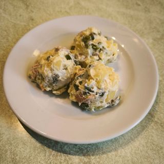 Руска салата (200г)