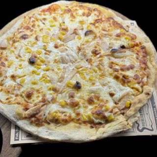 Пица Бягащо пиле (28см)