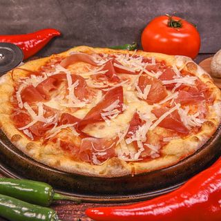 Пица Прошуто Крудо и пармезан (38см)