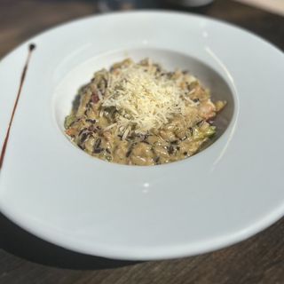 РИЗОТО С МОРСКИ ДАРОВЕ  