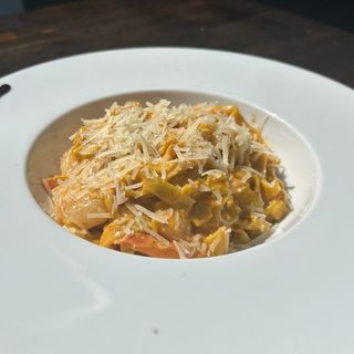 ПАСТА С ВОДКА И СКАРИДИ  350гр