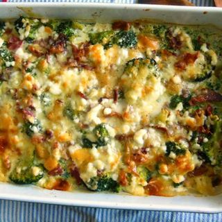 БРОКОЛИ СЪС СИРЕНА 300гр