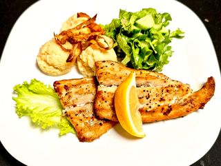 Филе от риба Махи-Махи с гарнитура (350 гр.)