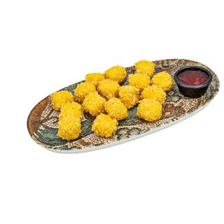 Сиренца в хрупкава панировка със сладко от горски плодове (200г)