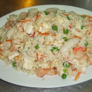 Пилешки с ориз 600г кола 500мл