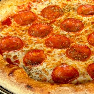 Пица Пеперони (490г)