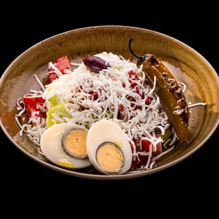 ОВЧАРСКА САЛАТА