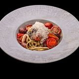 ПАСТА С ПЕСТО, ЧЕРИ, МАСЛИНИ И ПАРМЕЗАН