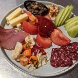 САЛАТА  НЕКА ДА Е ЗИМА  /РЕДЕНА/- 550 гр.