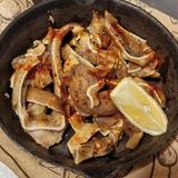 СВИНСКИ УШИ С ХРЯН 250 гр.