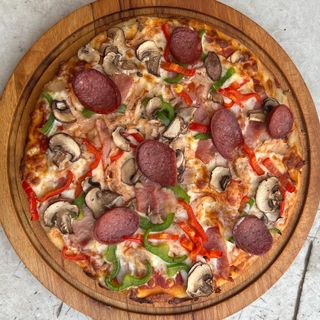 Пица Вълча (33см)