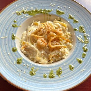 Талиатели с морски дарове (300г)