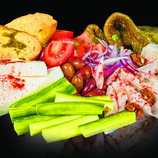 Балканска салата (450г)