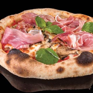 Пица Прошуто фунги (600г)