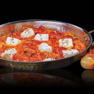 Печени чушки с ароматен Филаделфия сос (300г)