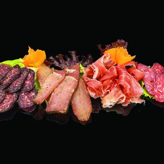 Плато колбаси