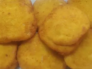 Кордонбльо с гарнитура пържени картофи зеле с моркови