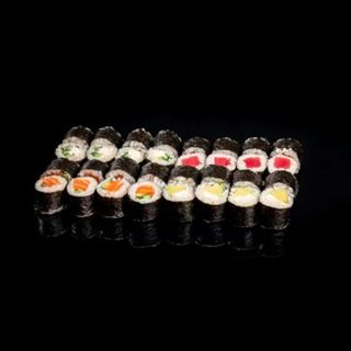 Маки комбо - 32 бр / 440 г