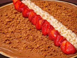 Палачинка Biscoff с ягоди (290г)