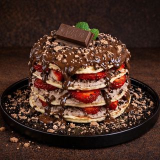 Американска палачинка KitKat с ягоди (300г)