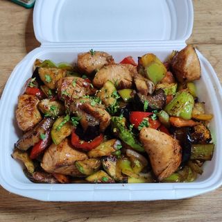 Димящ сач от телешки рибай блек ангъс и свинско бон филе (1000г)