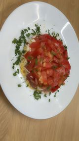 Каракачанска салата (300г)