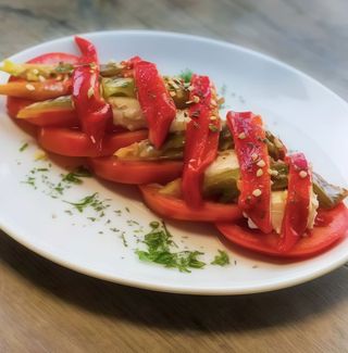 Салата Попска (350г)