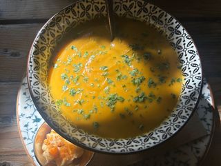 Супа с лимоново пиле