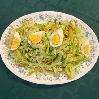 503.Зелена салата с яйца и зеленчуци (400г)