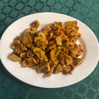 99.Свинско с гъби - печурки (700г)