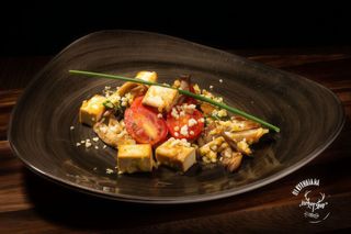 Тофу сирене с кладница и бейби спанак (250г)