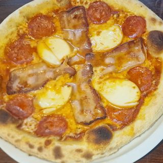 Пица Пленителна