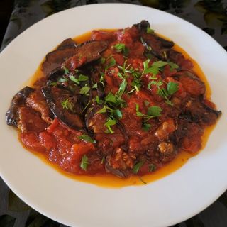 ПАТЛАДЖАН В ДОМАТЕН СОС